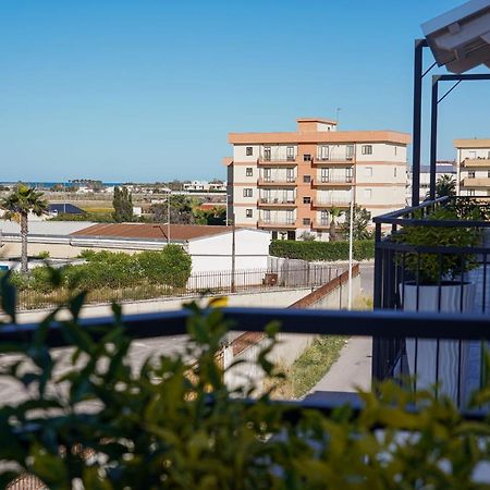 Maison Lion Margherita Di Savoia Ngoại thất bức ảnh