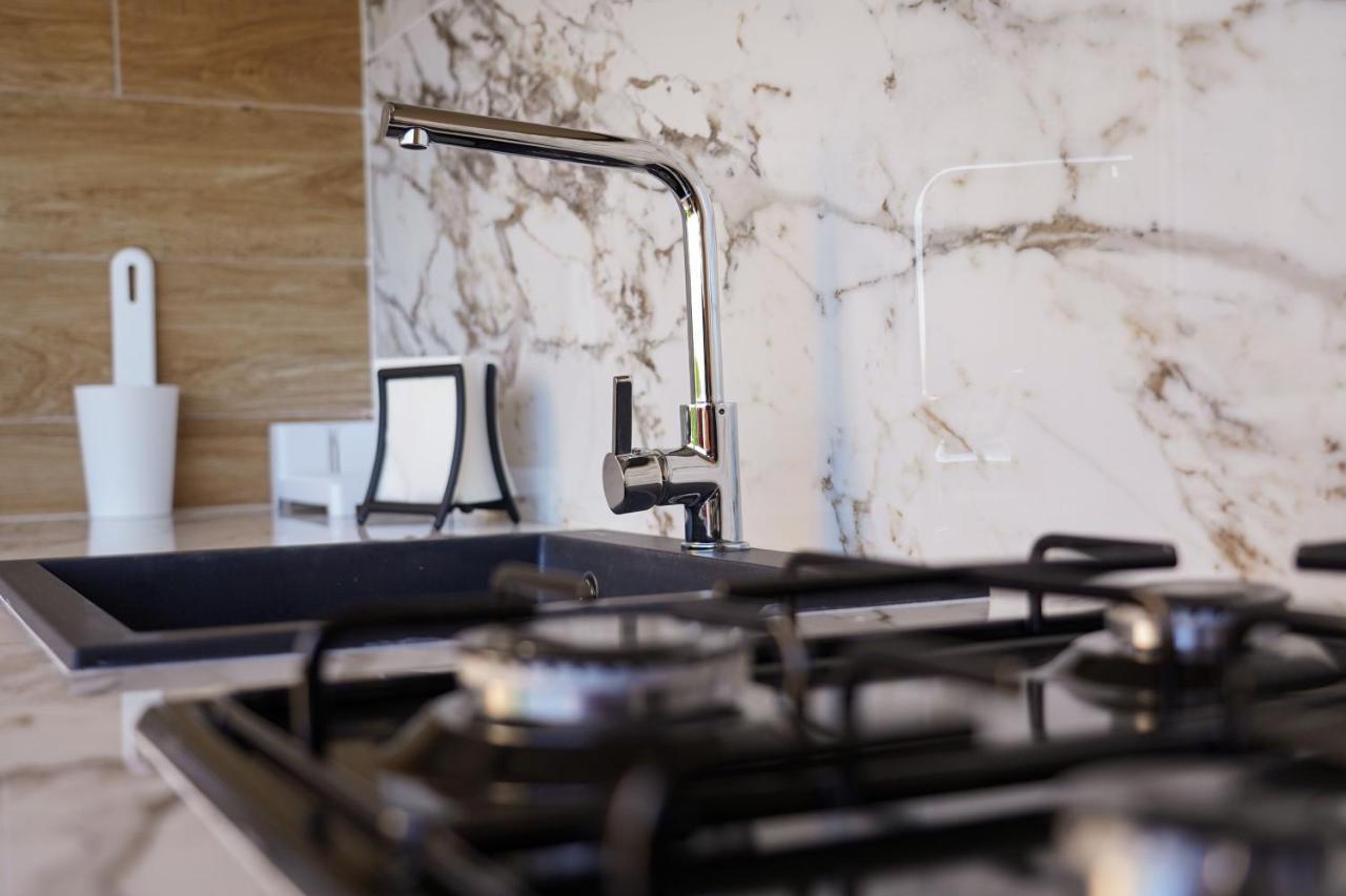 Maison Lion Margherita Di Savoia Ngoại thất bức ảnh